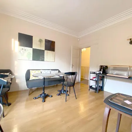 Bed & Breakfast La - Parigi